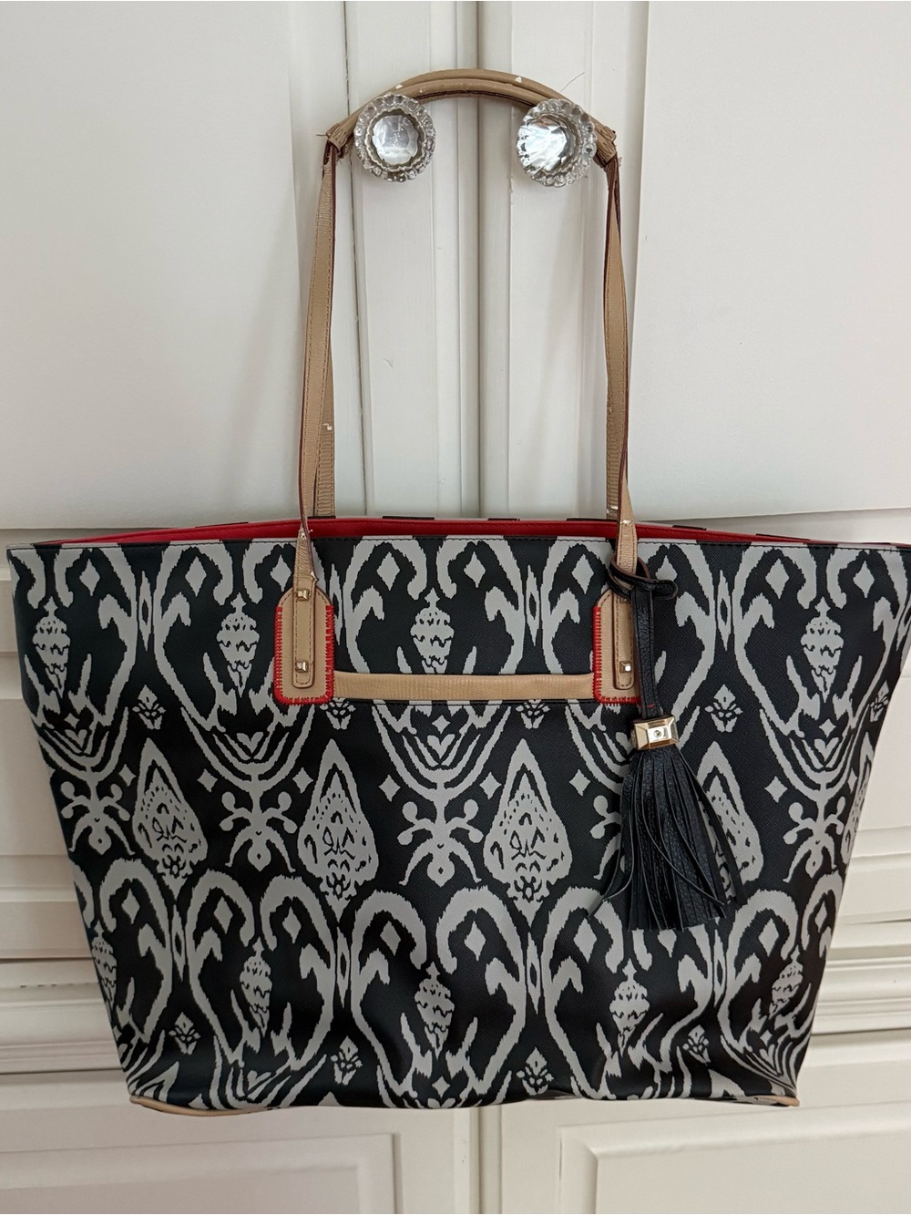 Stella & Dot Black Ikat Patterned Tote Bag with Tan Trim